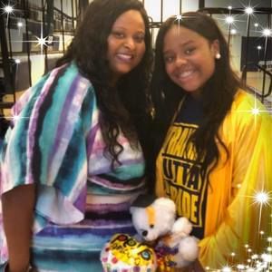 Meet your Posher, Pamela